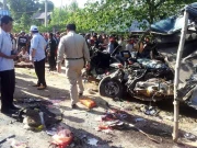 کمبوڈیا میں دو ٹریفک حادثات، 15 گارمنٹ ورکرز ہلاک