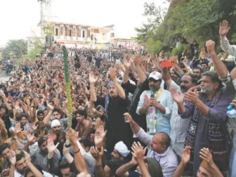 کالعدم جوائنٹ ایکشن کمیٹی کے مرکزی اراکین فیصل گیلانی اور خواجہ انیس کا لاتعلقی کا اعلان