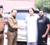 لینڈ کروزر سمیت کروڑوں روپے مالیت کا مسروقہ مال برآمد، اصل مالکان کے سپرد 