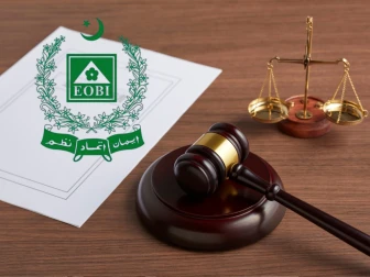 وفاقی آئینی عدالت کا کم سروس والے نجی ملازمین کو بھی ای او بی آئی پنشن دینے کا حکم