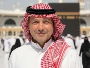 مسلمان ہونے کے بعد امریکی ارب پتی کی مسجد الحرام میں پہلے لمحات کی ویڈیو وائرل 