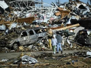 امریکا میں ہوا کے بگولوں نے بڑی تباہی مچا دی؛ 6 ہلاکتیں اور درجنوں مکانات تباہ  