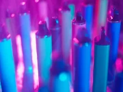 ویپس میں کتنی سگریٹوں کے برابر نیکوٹین ہوتی ہے، جان کر آپ شاید ویپنگ ترک کردیں