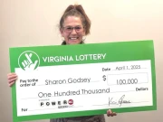 خاتون 1 لاکھ ڈالرز کا انعام جیتنے کے بعد دوبارہ اتنی ہی رقم کا انعام جیت گئیں