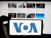 ٹرمپ کو ایک اور جھٹکا، امریکی عدالت کا وائس آف امریکا کو بحال کرنے کا حکم