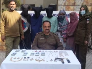 وہاب ریاض کی بہن کے گھر ڈکیتی کرنے والا گینگ گرفتار، 2 خواتین شامل