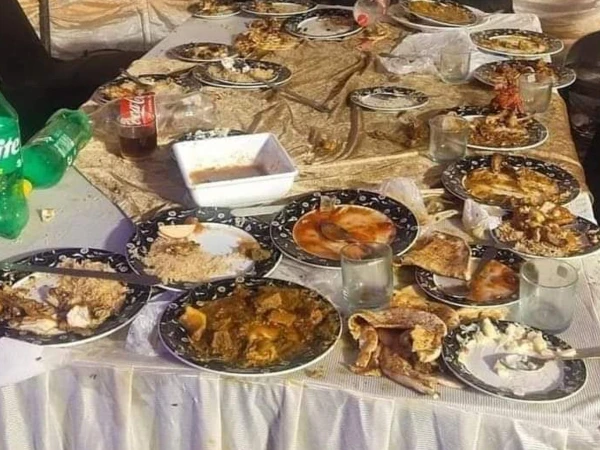 شادی کی تقریب میں کسٹرڈ کھانے سے 100 سے زیادہ افراد اسپتال پ
