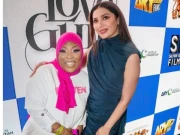 امریکی خاتون اونیجا رابنسن کی ماہرہ خان سے ملاقات کی ویڈیو وائرل 