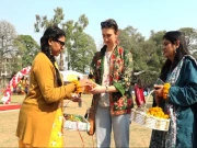 لاہور میں غیر ملکی سیاح بھی بسنت کے رنگوں میں رنگ گئے