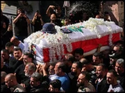 لبنان؛ اسرائیلی حملے میں جاں بحق خاتون صحافی کی نماز جنازہ میں پورا شہر امڈ آیا 