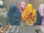 لاہور؛ گھر میں چوری کرنیوالی 4خواتین گرفتار، 60لاکھ روپے برآمد