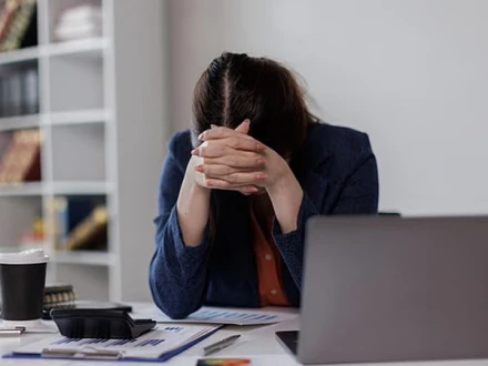 دفتر میں کمزور کارکردگی ابتدائی ڈیمنشیا کی علامت قرار