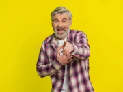 کیا آپ جانتے ہیں کہ ہنسنے سے آپ کی موت ہوسکتی ہے