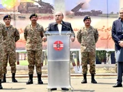 ہم آرمی چیف کے مشکور ہیں جو دشمن کی آنکھوں میں آنکھیں ڈال کر دیکھ سکتے ہیں، صدر مملکت